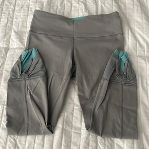 Women’s Lulu Lemon yoga tights